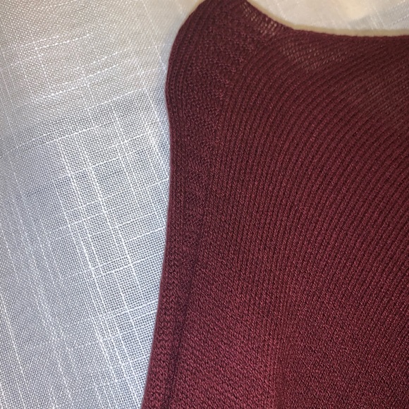 Maroon sweater from Old Navy. - Picture 4 of 6
